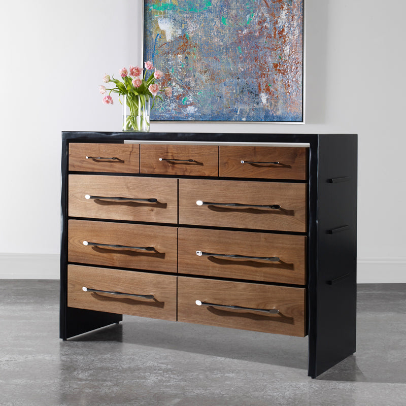 Xavier Dresser 60